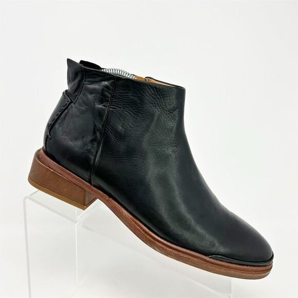 Franco Sarto Women's Black Ankle Booties Size 8M Almond Toe Classic Fall - Picture 1 of 14